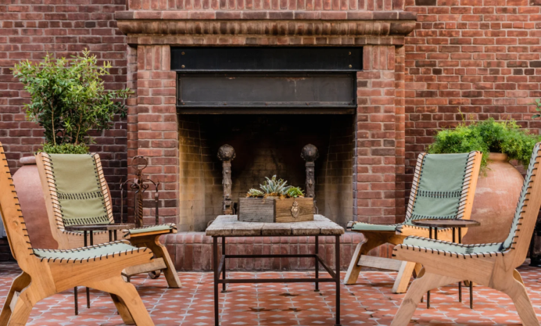 What to Consider When Planning an Outdoor Living Space