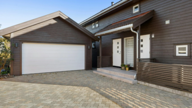 How to Choose the Right Garage Door Service Company