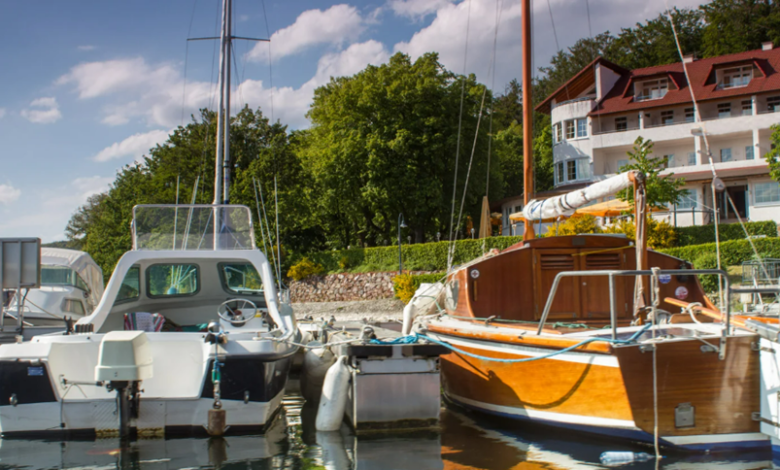 How Boat Rentals Provide Access to Scenic Waterway Adventures